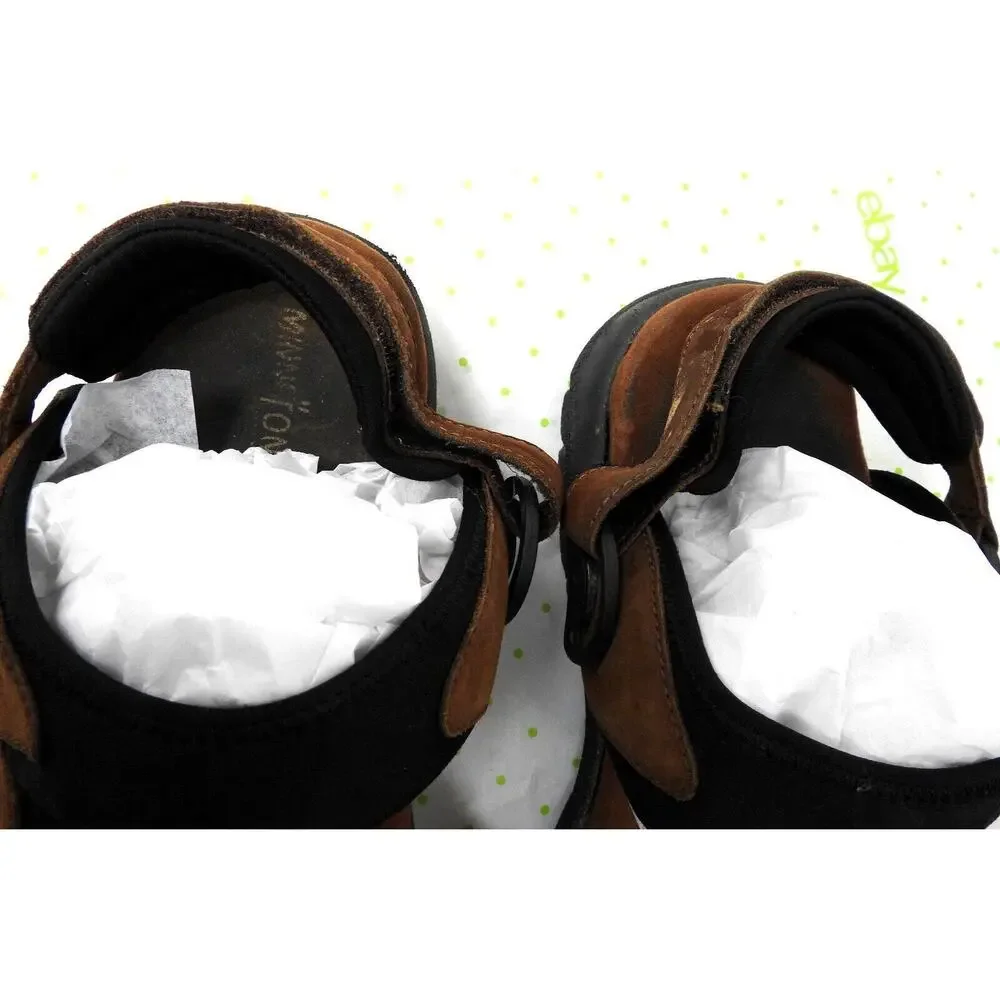 Minnetonka men's size 12 brown leather sandals shoes 6413